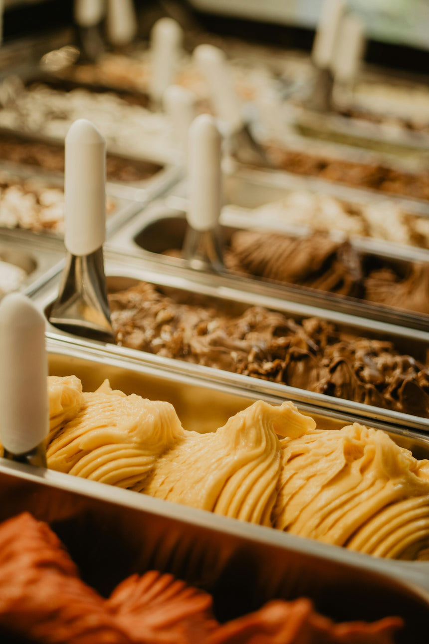 Helado Soft y Frozen Yogurt: Cómo Elegir las Mejores Bases para tu Negocio